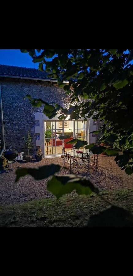Appartement La Ferme Du Grand Bois à Mouterre-Silly Extérieur photo